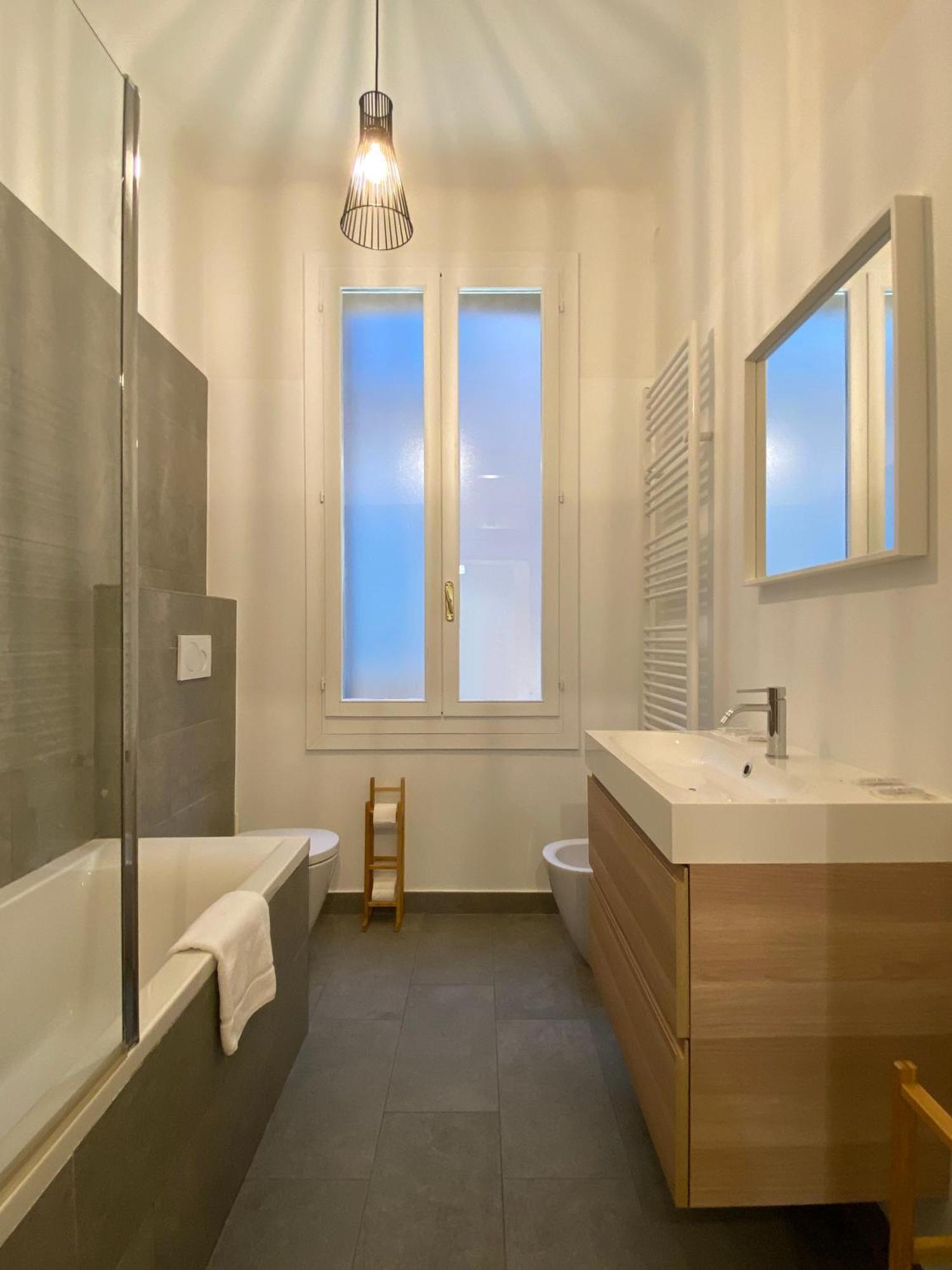 Porta Nova, Bologna By Short Holidays Экстерьер фото