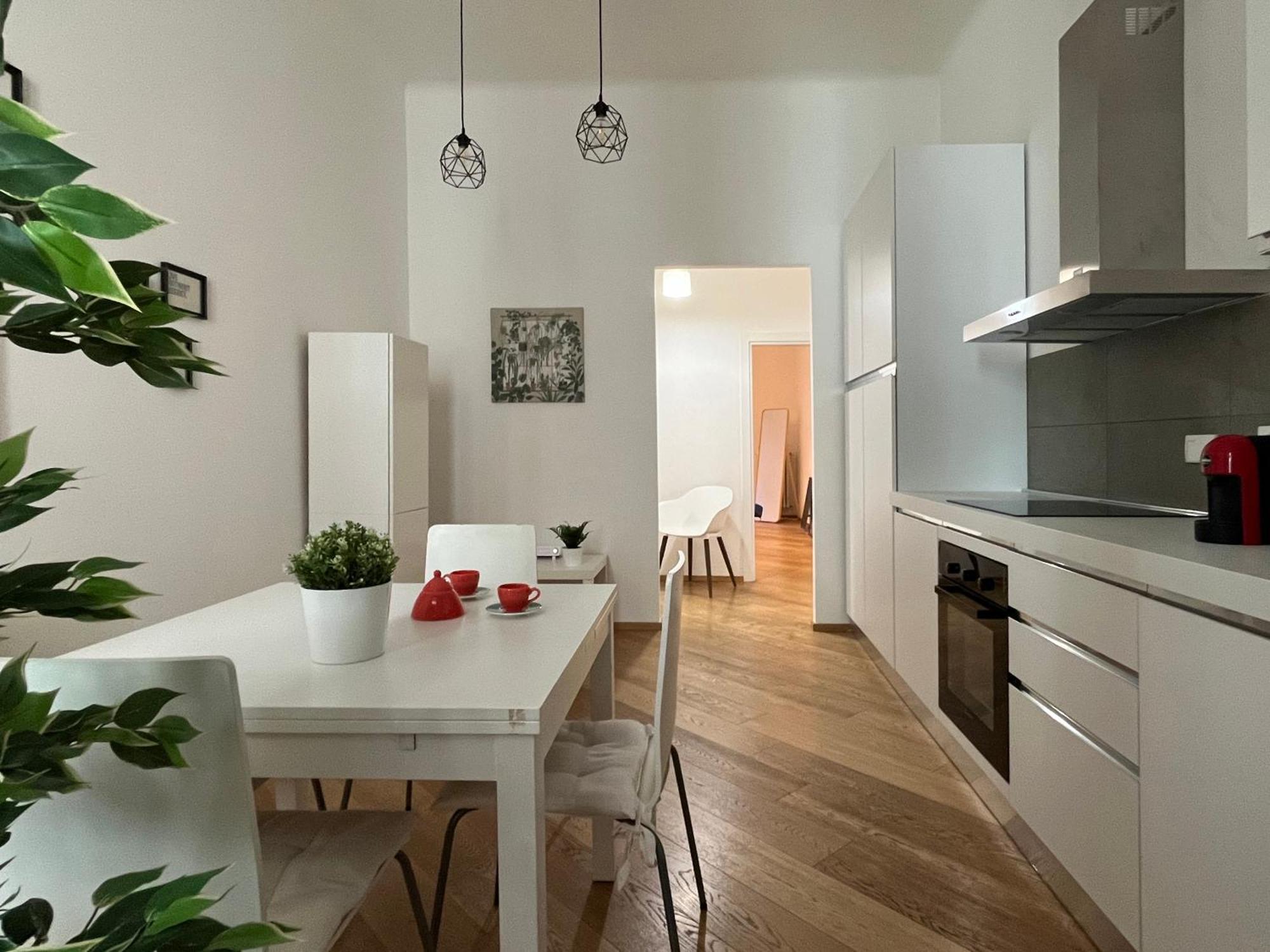 Porta Nova, Bologna By Short Holidays Экстерьер фото